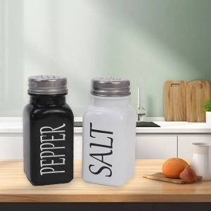 Salt and Pepper Shaker Set