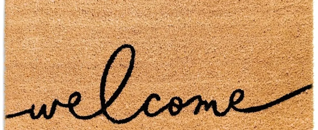 THEODORE MAGNUS Door Mat – Coir Doormat for Outdoor Entrance, Durable Welcome Mat with Non-Slip Backing, Perfect for Front Door and Entryway – Outdoor/Indoor – Warm Greeting – 17″ x 30″