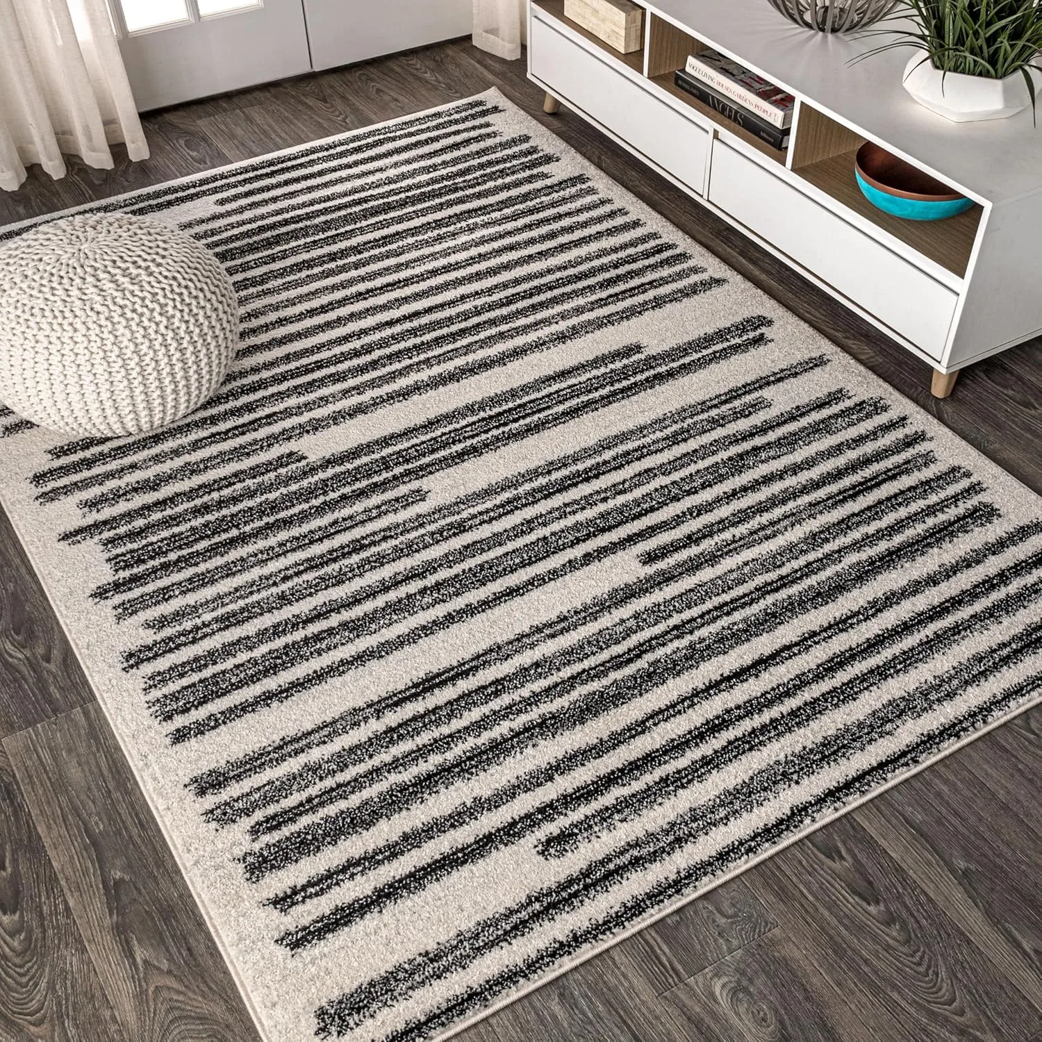 JONATHAN Y Khalil Modern Berber Stripe Cream/Black Indoor Area Rug, 8×10, Contemporary, Bohemian, Easy-Cleaning for Living Room, Bedroom, Kitchen, Pet Friendly, Non-Shedding (MOH207A-8)