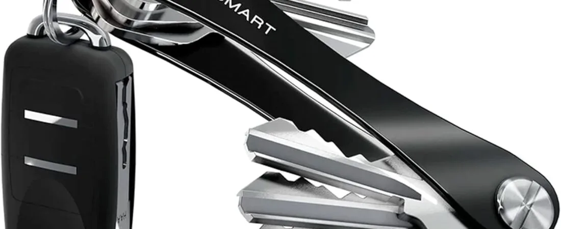 KeySmart Original Key Holder – Compact Key Organizer for Key Chain, Minimalist Clutter-Free EDC Keychains Key Ring, Black, 14 Keys