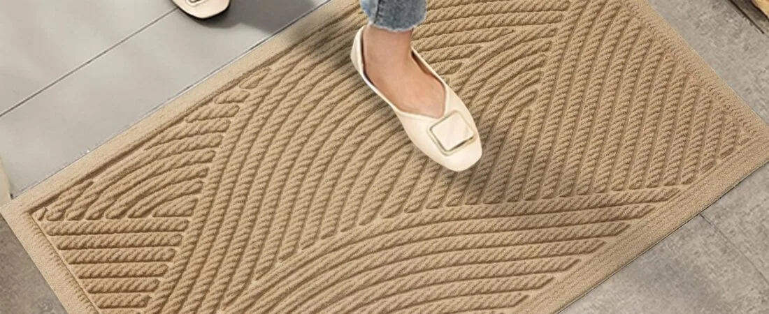 Sturdy Front Door Mat, Absorbent Muddy Dirt Resist Welcome Door Mats Outdoor Indoor, Stain and Fade Resistant, Non-Slip Backing Entry Mat Low Profile Doormat for Entryway, 29×17, Beige