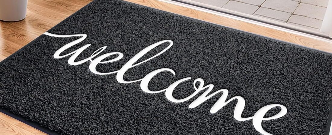 CozyBounty Black Door Mat Welcome Mats Outdoor Indoor Non-Slip Doormat for Entryway Low-Profile Floor Mat for Yard, Garage, High Traffic Areas (30″x17.5″, Black)