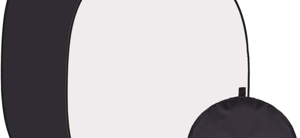 4.92X3.28 ft (1.5mX1m) 2 in 1 Polyester Muslin Black White Collapsible Reflector Backgrounds Portable Collapsible Reversible Photography Backdrop with Carrying Bag